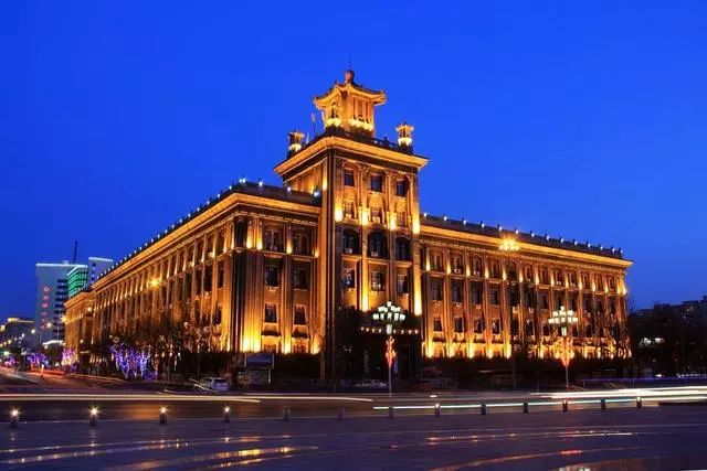 新兴的现代石化轻纺工业基地、中国优秀旅游城市-第8张图片-深圳市凯迪瑞门窗科技有限公司